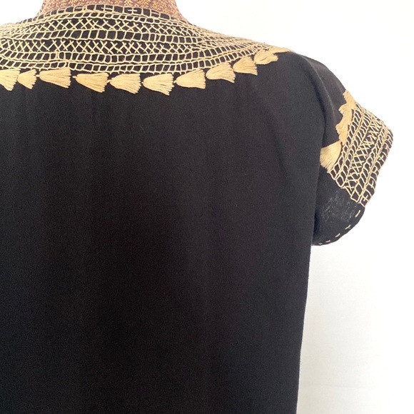 VTG 1970s Top Black Crepe Hand Embroidery Indian or Mexican Boho Vintage - Picture 8 of 8